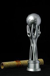 《女神异闻录5：TACTICA》大量新截图 实机画面角色插画